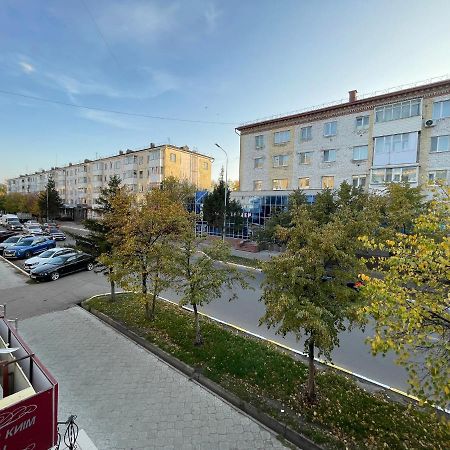 Квартира С Гостиничным Сервисом Бизнес-Класса С Большой Ванной И Smart-Tv Petropavl Exterior foto